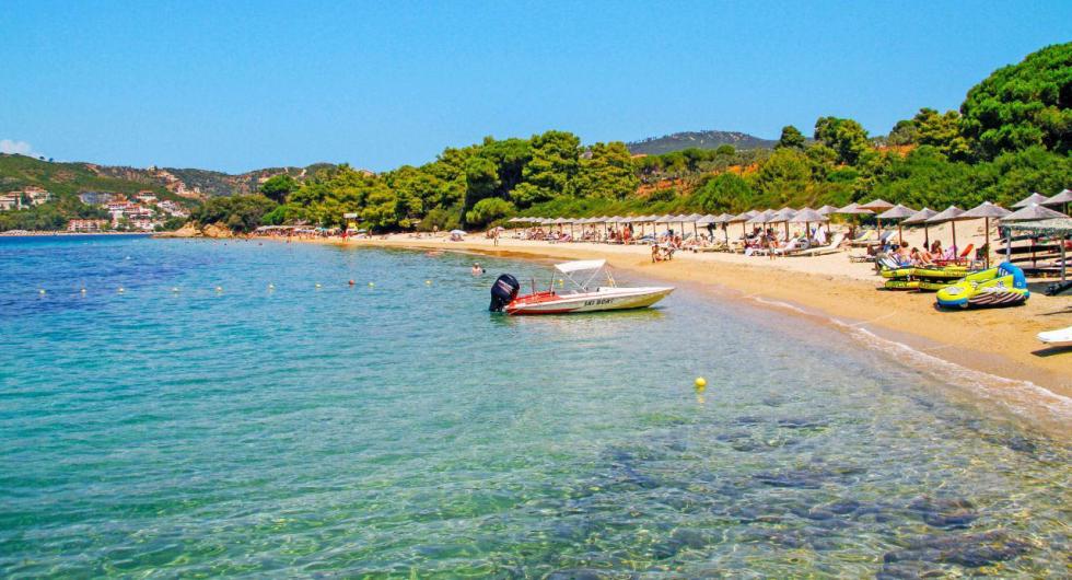 Vromolimnos beach, Skiathos